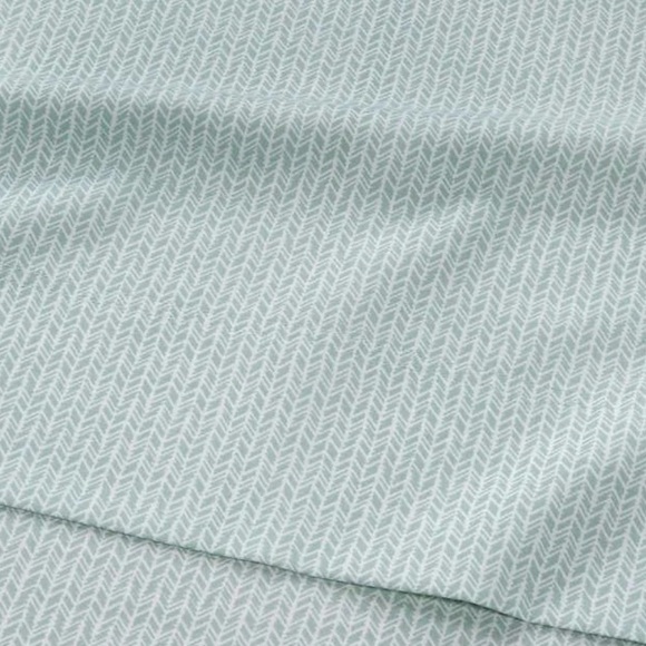 NWT Pure Earth Sheet Set Solid 4-Piece 300 Thread Count Flat Fitted Pillowcase - Picture 3 of 9